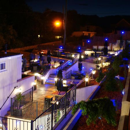 The Fountain Inn Hendy المظهر الخارجي الصورة